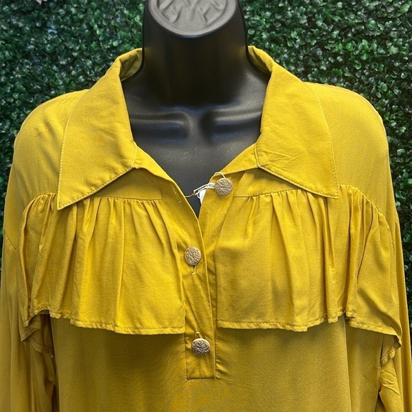 Karen T Design Mustang Ruffled Dress - Picture 3 of 12